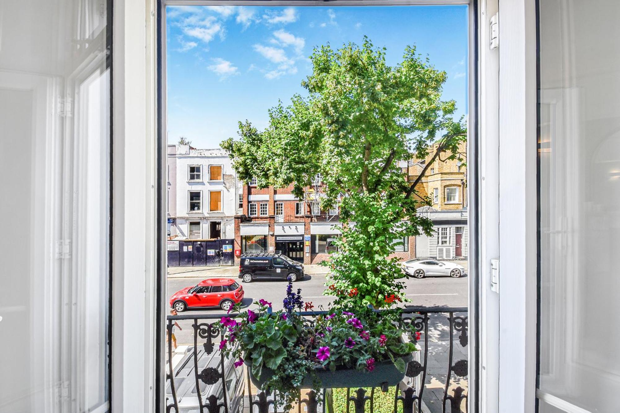 Lovely Large 1 Bed Renovated Flat W Balcony & 600Mb Wifi Londra Exterior foto