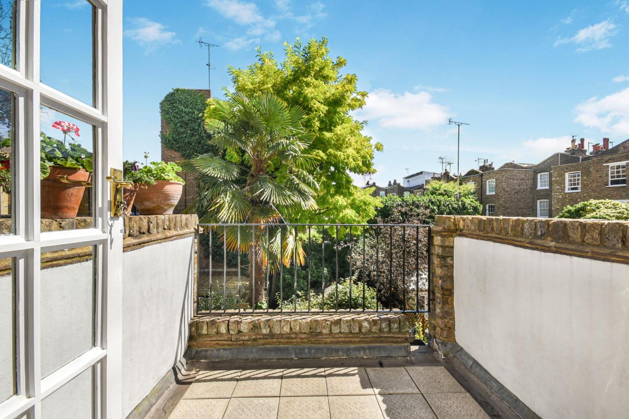 Lovely Large 1 Bed Renovated Flat W Balcony & 600Mb Wifi Londra Exterior foto